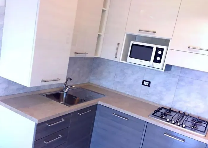 Residenz Regina Ovation Mit Garten Fuer 6 Personen * 比比翁