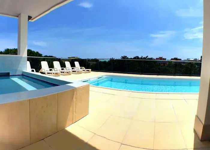 公寓 Residenz Regina Ovation Mit Garten Fuer 6 Personen *